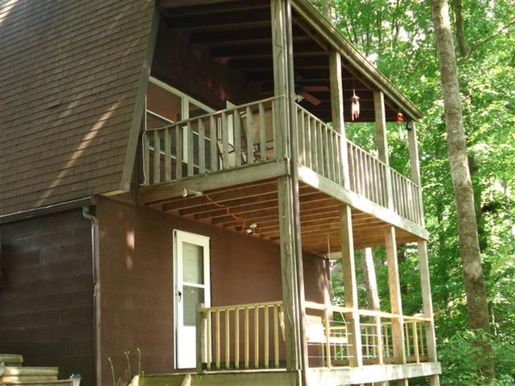 ホテルCabin On Cumberland Jamestown エクステリア 写真